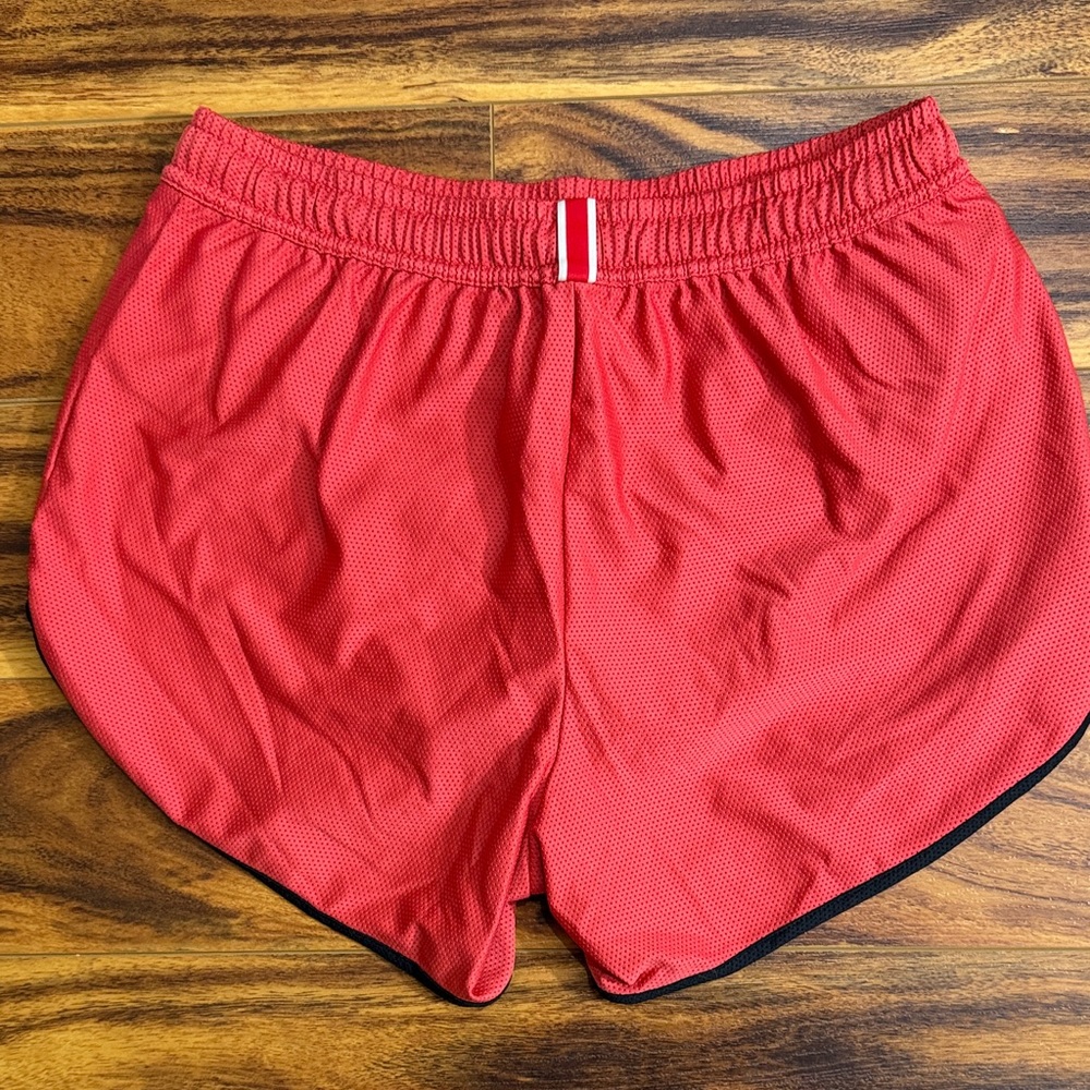 Tracksmith Red Van Cortlandt Shorts - size small- gently worn - Picture 2 of 3
